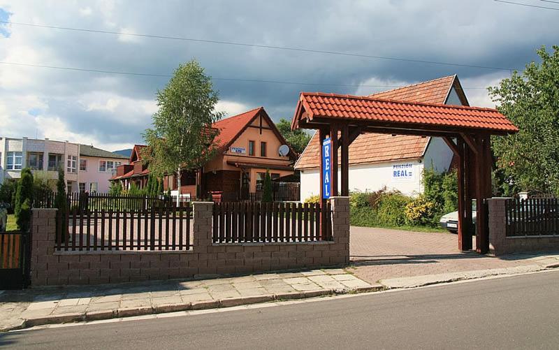 Penzion Real Жьяр Екстер'єр фото